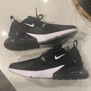 Women’s Nike Airmax 270 8.5 Black/White